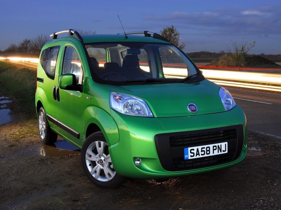  Fiat Qubo 2009 года  (UK) (фото 6 из 16)